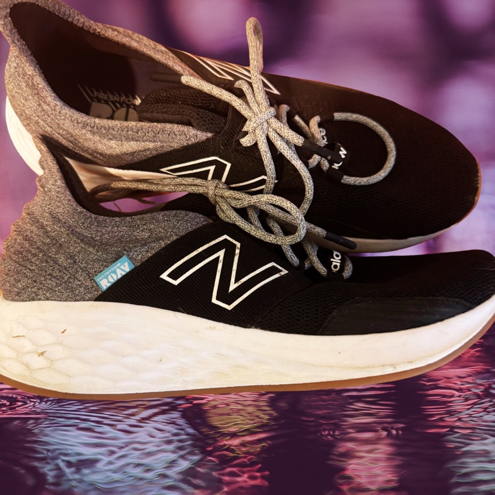 New Balance Black and Gray Sneakers Freshform ROAV